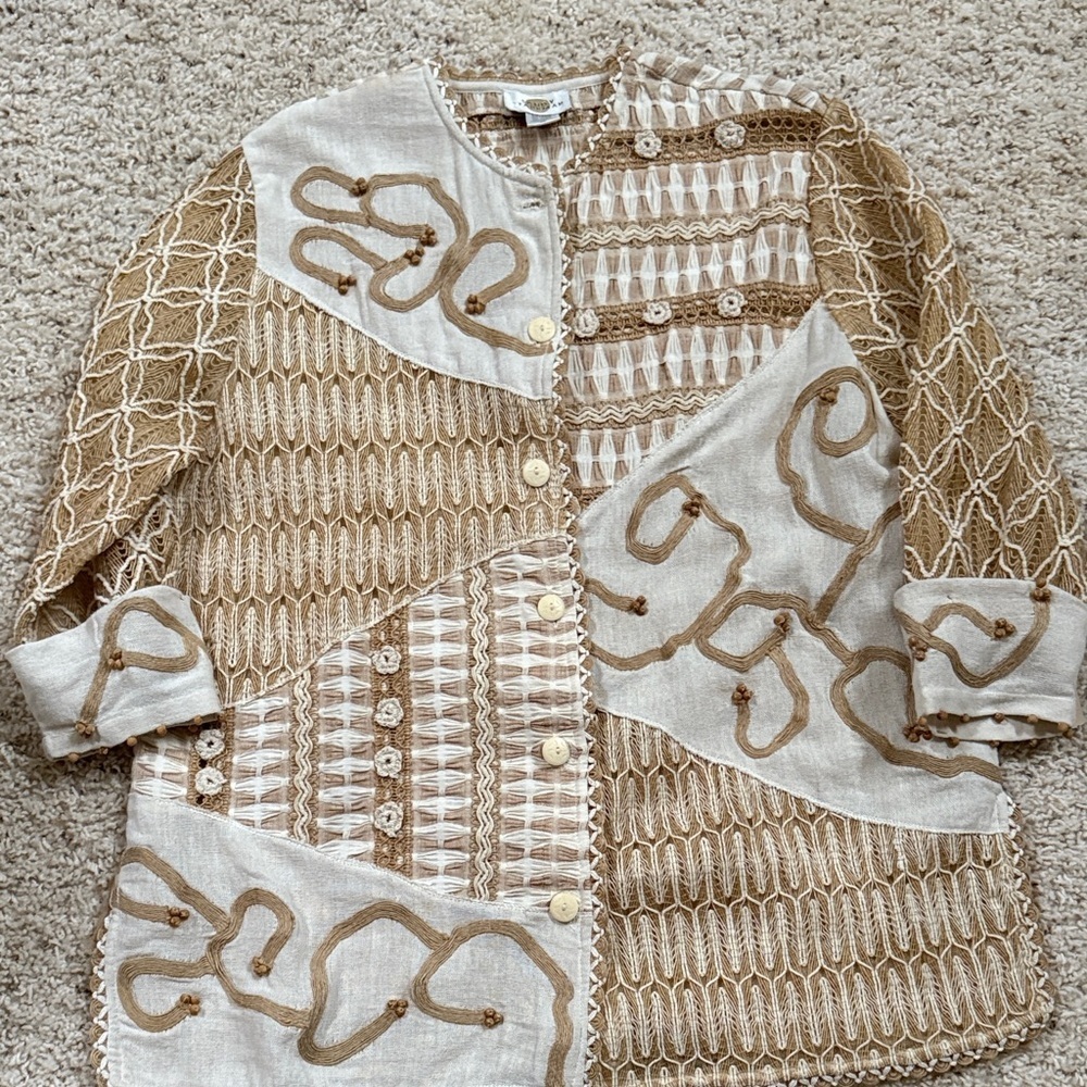 Sandy Starkman Beige and White Embroidered Jacket sz xl